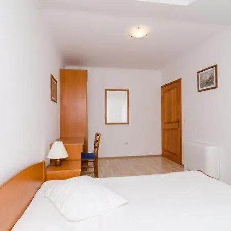 Plavac Mali- Two Bedroom With Balcony And Sea View