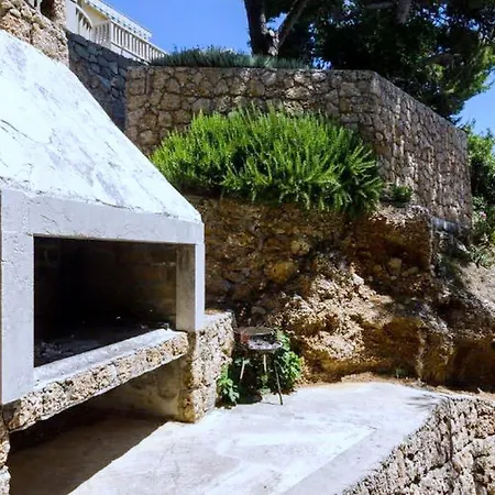 Apartment Plavac Mali- Two Bedroom With Balcony And Sea View
