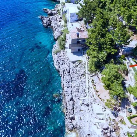 Plavac Mali- Two Bedroom With Balcony And Sea View * Potomje